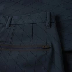 Jlindeberg J.Lindeberg Active Argyle Golf Shorts 8 Jlindeberg J.Lindeberg Active Argyle Golf Shorts -Putter Sales J.Lindeberg SS22 Active Argyl Golf Short P1345071 Navy Detail