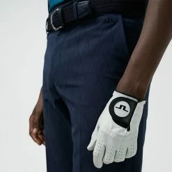 Jlindeberg J.Lindeberg Active Argyle Golf Shorts 11 Jlindeberg J.Lindeberg Active Argyle Golf Shorts -Putter Sales J.Lindeberg SS22 Active Argyl Golf Short P1345071 Navy Model 3