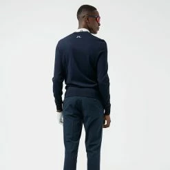 Jlindeberg J.Lindeberg Gus Golf Sweater -Putter Sales J.Lindeberg SS22 Gus Golf Sweater GMKW05753 6855 Code SWLIN060 M JL Navy White Model 3