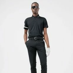 Jlindeberg J.Lindeberg Heath Golf Polo Shirt -Putter Sales J.Lindeberg SS22 Heath Regular Fit Polo GMJT06335 9999 Code SHLIN060 M Black Model 1