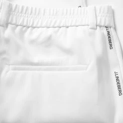 Jlindeberg J.Lindeberg Stuart Stripe Golf Shorts -Putter Sales J.Lindeberg SS22 Stuart Stripe Golf Shorts GMPA05577 0000 Code TSLIN013 34 W White detail
