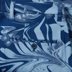 Jlindeberg J.Lindeberg Eloy Print Golf Shorts -Putter Sales J.Lindeberg GMPA07407 O470 34 Eloy Print Shorts Hibiscus Blue Detail