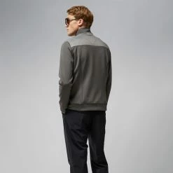 Jlindeberg J.Lindeberg Quilt Hybrid Thermal Golf Wind Jacket 11 Jlindeberg J.Lindeberg Quilt Hybrid Thermal Golf Wind Jacket -Putter Sales J.Lindenberg Quilt Hybrid Jacket AMOW07063 U133 WTLIN046 Grey Model 3