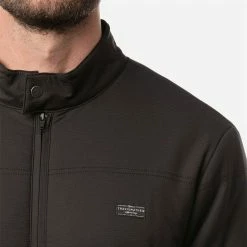 TravisMathew Interlude Full Zip Golf Jacket -Putter Sales Travis Mathew SS21 Interlude Sweater Jacket 1MT003 0BLK Code SWTRA018 M Black Model 2