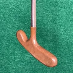 Acushnet Bulls Eye M5C Standard John Reuter Jr 35" Putter Golf Club 8 Acushnet Bulls Eye M5C Standard John Reuter Jr 35" Putter Golf Club -Putter Sales img 1509 6c58d4c8 8d85 4e8b 92a9 dca04dcd792b scaled