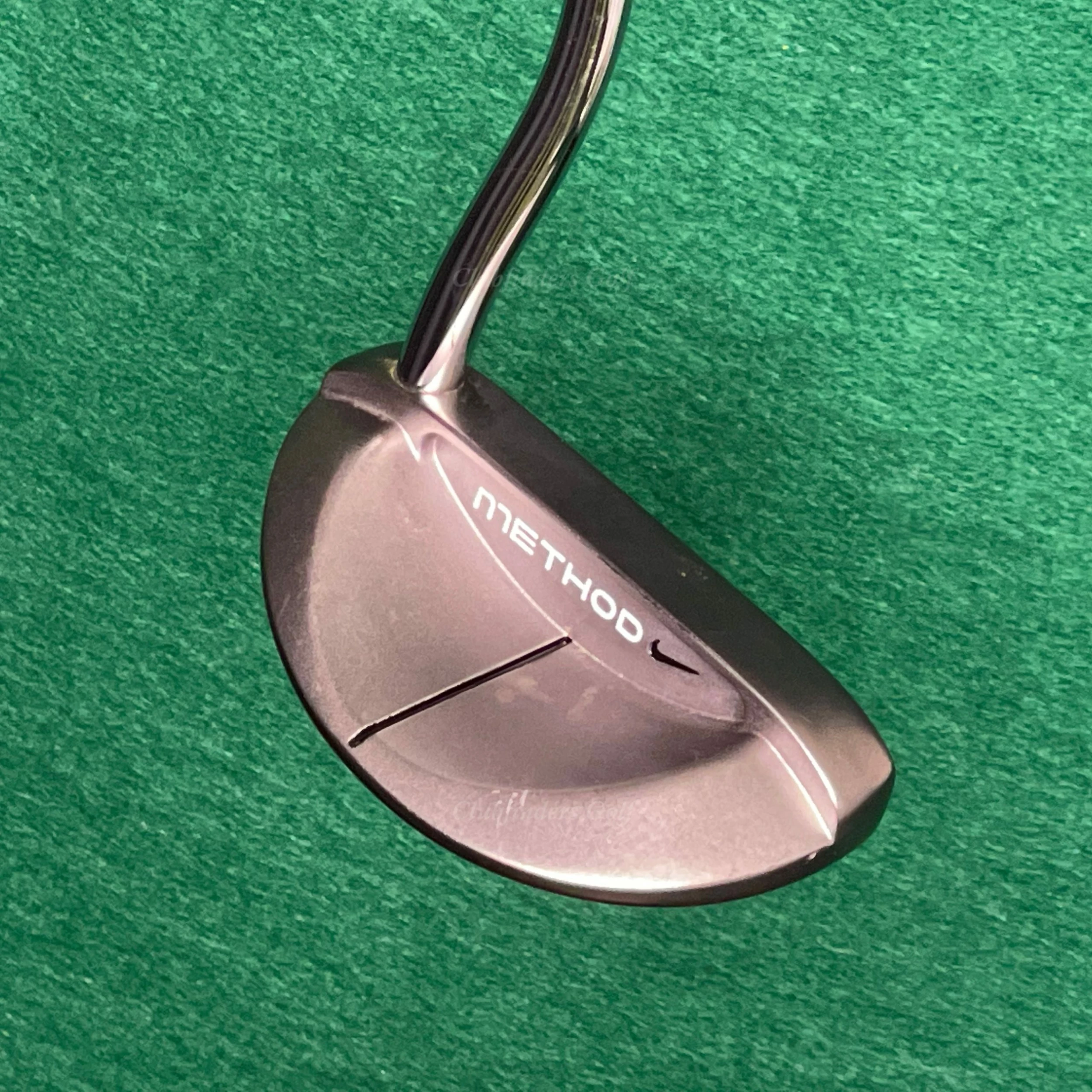 Nike Method Core MC 5i 35.5" Heel-Shafted Double-Bend Putter Golf Club 4 Nike Method Core MC 5i 35.5" Heel-Shafted Double-Bend Putter Golf Club - Image 4